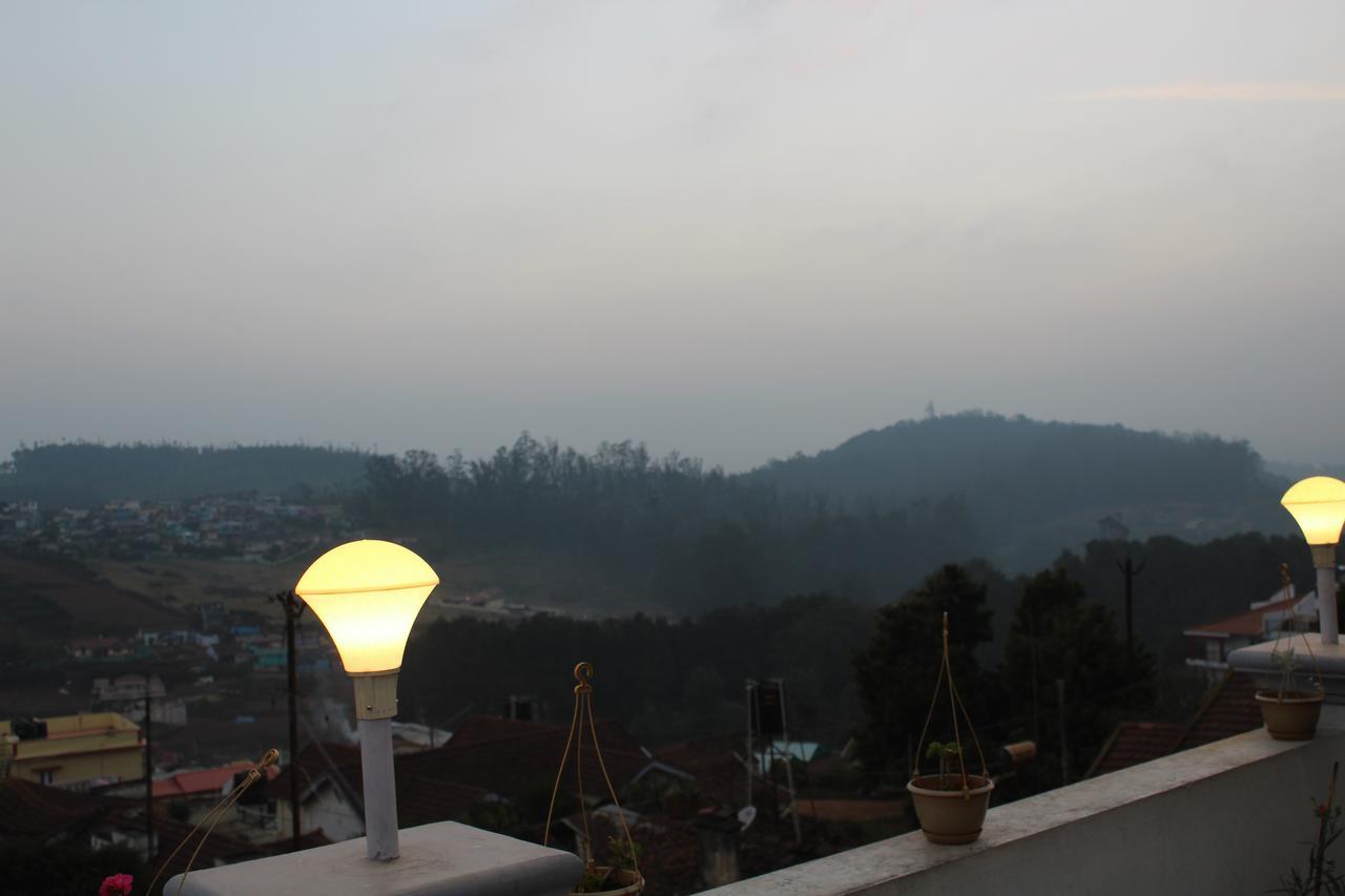 Drizzle Drop Inn Ooty Exterior foto