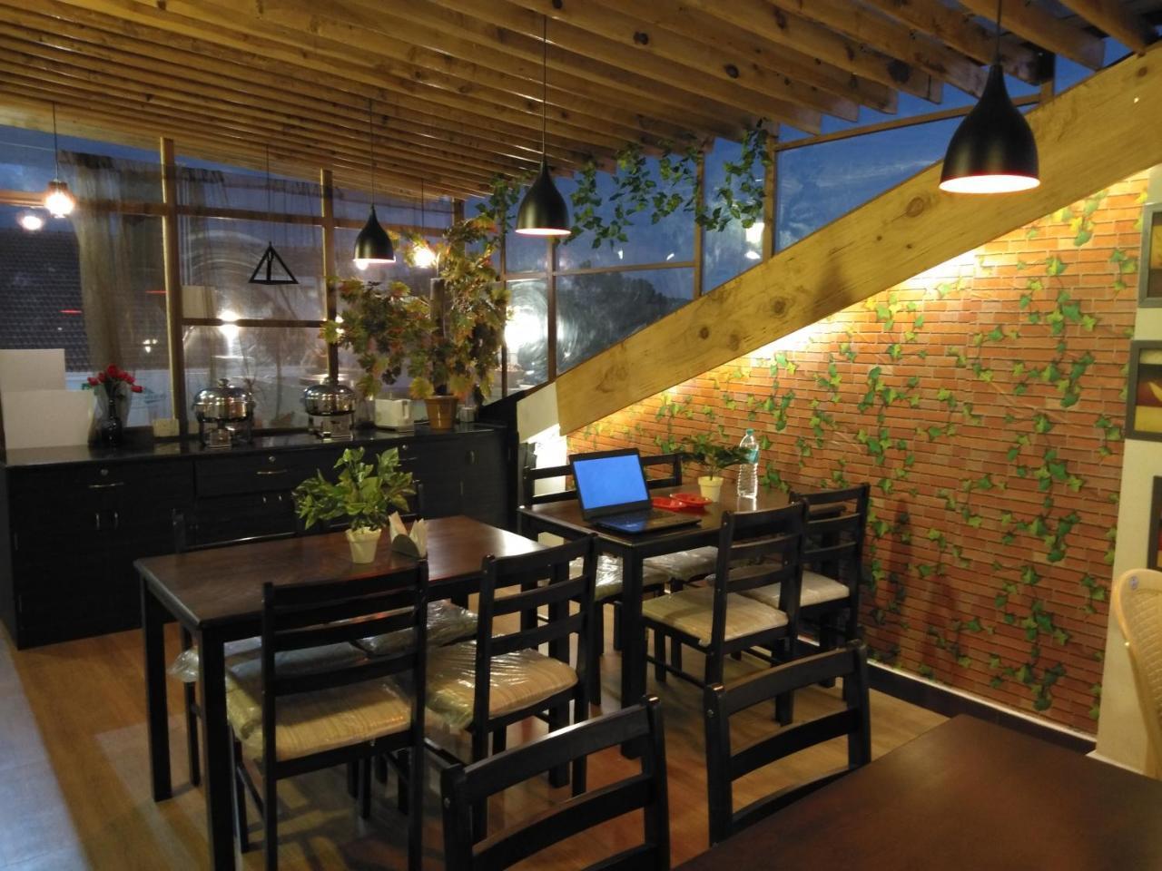 Drizzle Drop Inn Ooty Exterior foto